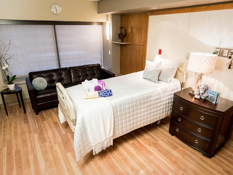 Texas Health Dallas Maternity Suite