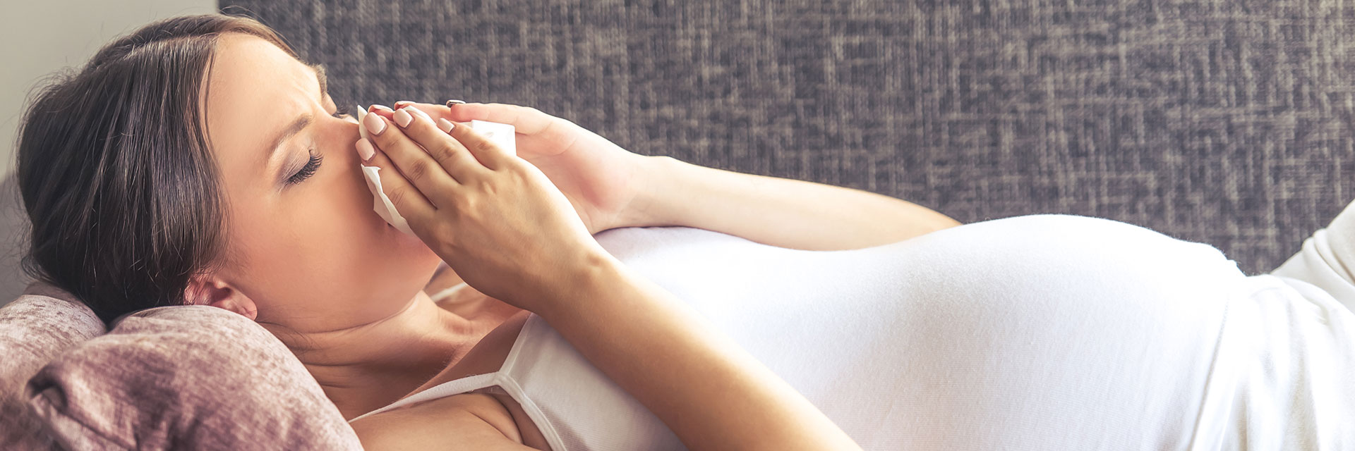 Pregnant woman with cold